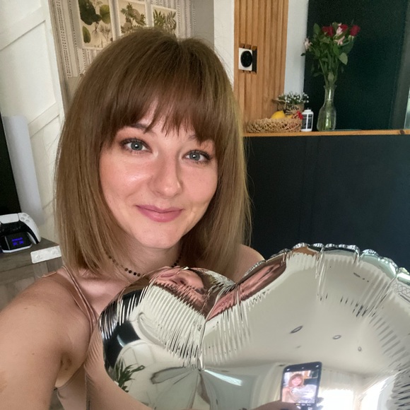 Bundle 🩷3for $20🩷!!!! Sweaters 3 for $20 !!!
Bundle ⭕️3 for $15⭕️ - Picture 14 of 15